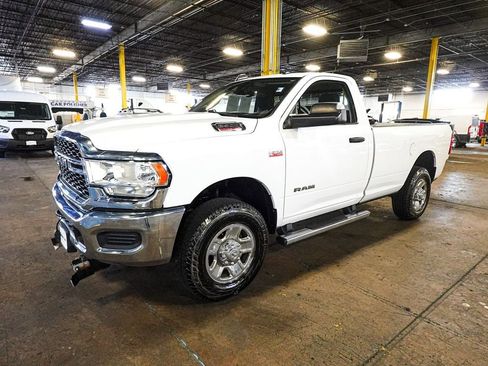 Used 2020 RAM 2500 Tradesman w/ Safety Group AWD/4WD image 3
