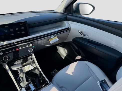 New 2026 Hyundai Tucson SEL FWD image 16