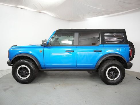 Used 2022 Ford Bronco Badlands image 4