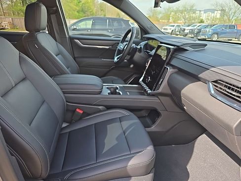 New 2026 GMC Acadia Elevation w/ Elevation Premium Package FWD image 10