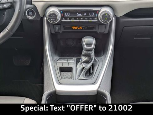 Used 2019 Toyota RAV4 XLE Premium FWD image 22