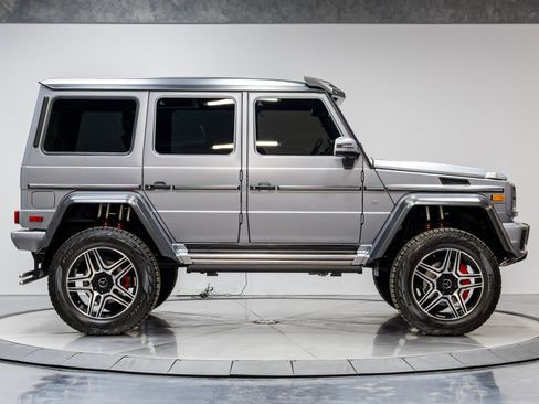 Used 2017 Mercedes-Benz G 550 Squared image 17