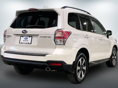 Used 2018 Subaru Forester 2.5i Limited AWD/4WD image 13