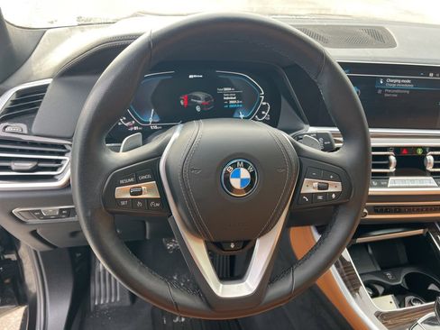 Used 2023 BMW X5 xDrive45e w/ Climate Comfort Package image 14