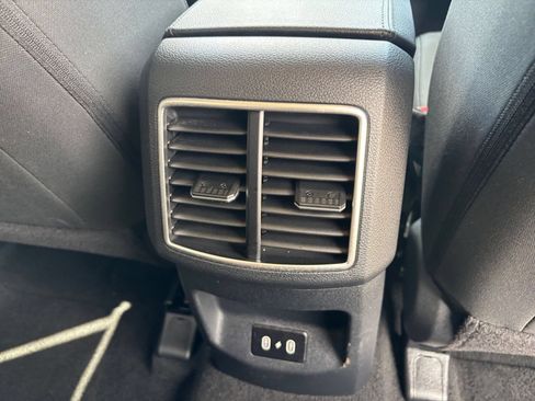 Used 2026 Kia Sportage LX FWD image 21