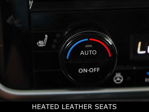 Used 2022 Nissan Rogue SL w/ SL Premium Package image 21