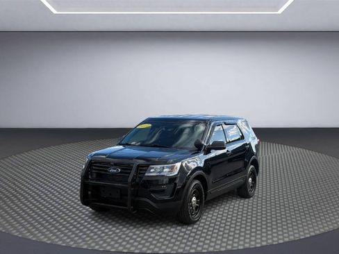 Used 2017 Ford Explorer 4WD Police Interceptor image 3