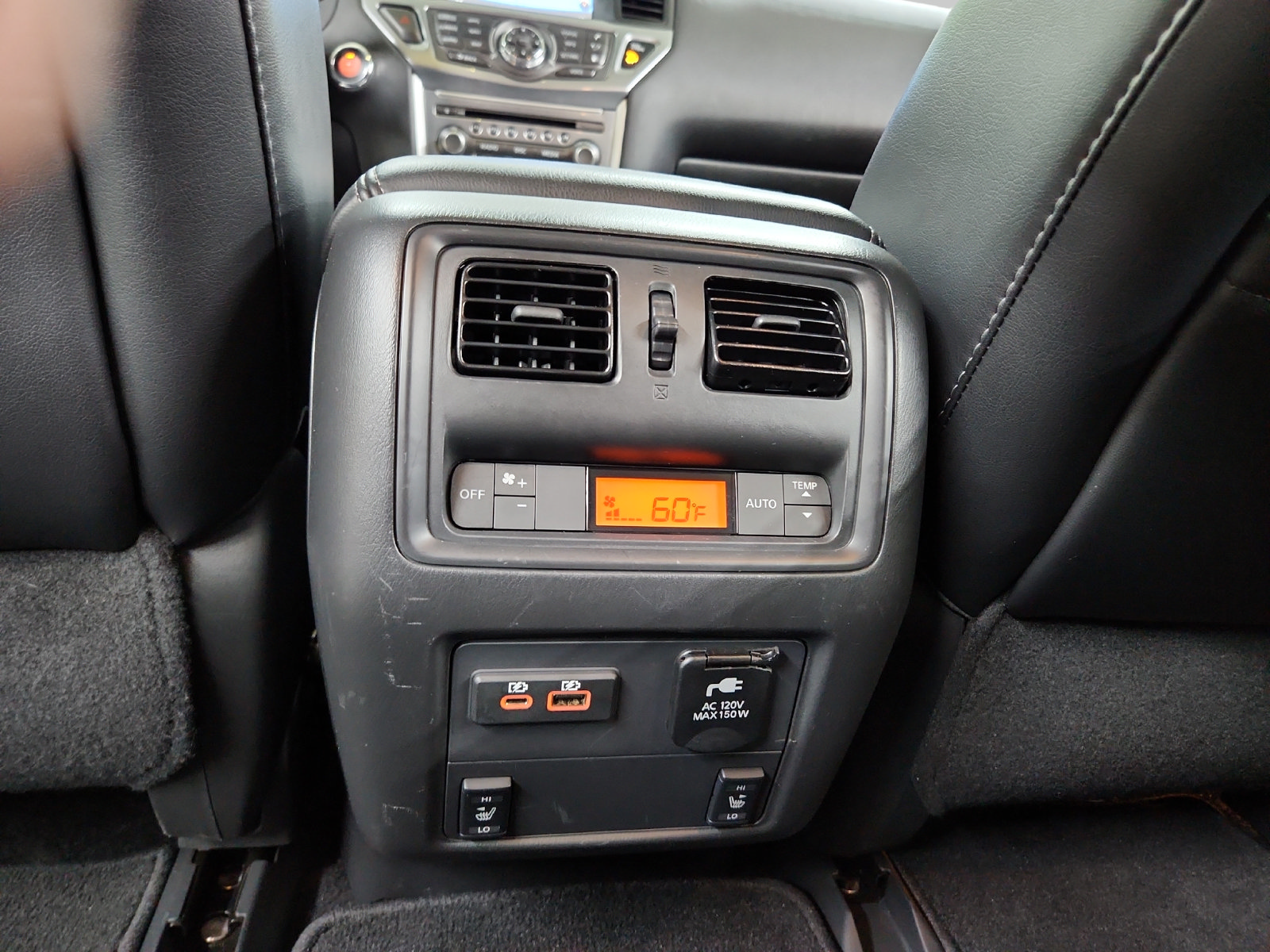 Used 2019 Nissan Pathfinder SL AWD/4WD image 15