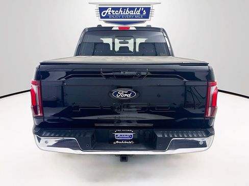 Used 2025 Ford F150 Lariat w/ Tow/Haul Package AWD/4WD image 7