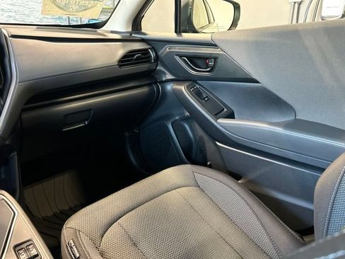 Used 2024 Subaru Crosstrek 2.0i Premium AWD/4WD image 46