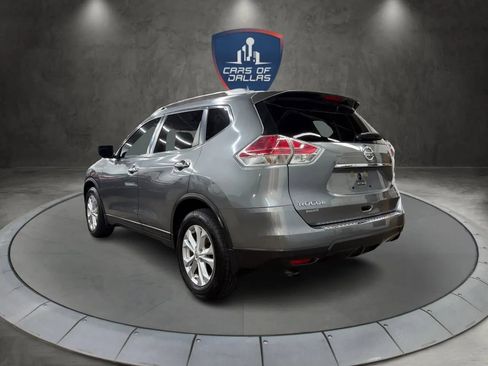Used 2015 Nissan Rogue SV FWD image 3
