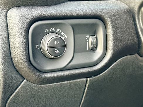 Used 2025 RAM 2500 Big Horn image 11