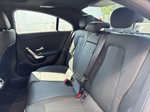 Used 2025 Mercedes-Benz CLA 250 4MATIC image 19