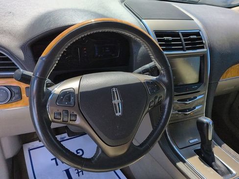 Used 2013 Lincoln MKX FWD w/ Wood Pkg image 14