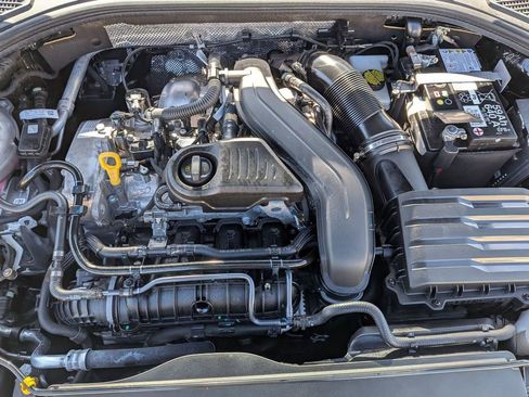 Used 2025 Volkswagen Jetta S image 34