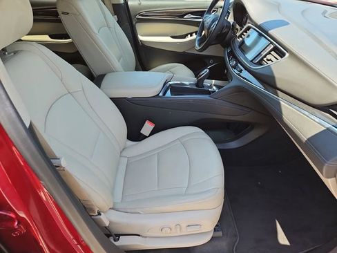 Used 2019 Buick Enclave Premium FWD image 13