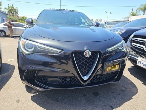 Used 2019 Alfa Romeo Stelvio Quadrifoglio w/ Driver Assist Dynamic Package AWD/4WD image 3