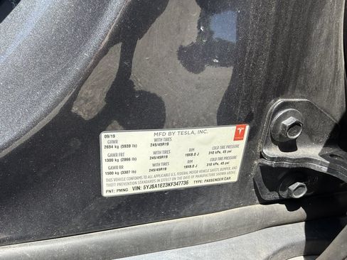 Used 2019 Tesla Model S Long Range AWD/4WD image 11