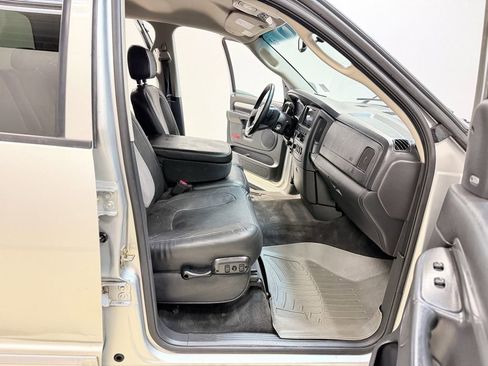 Used 2004 Dodge Ram 2500 Truck SLT w/ Trailer Tow Group image 31