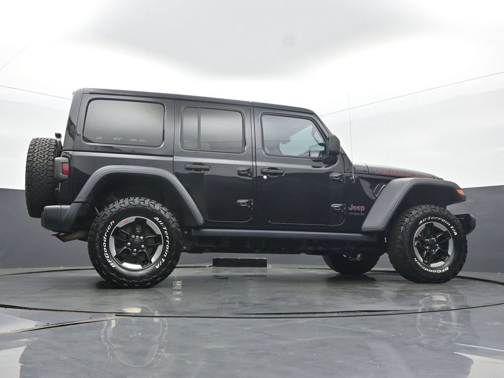 Used 2018 Jeep Wrangler Unlimited Rubicon w/ Dual Top Group AWD/4WD image 55