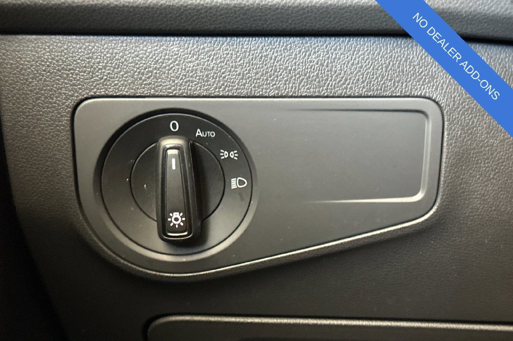 Used 2022 Volkswagen Tiguan S FWD image 32