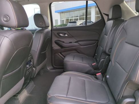 Used 2019 Chevrolet Traverse Premier w/ Redline Edition FWD image 17