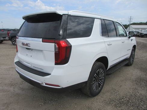 New 2026 GMC Yukon Elevation w/ Elevation Premium Package AWD/4WD image 4