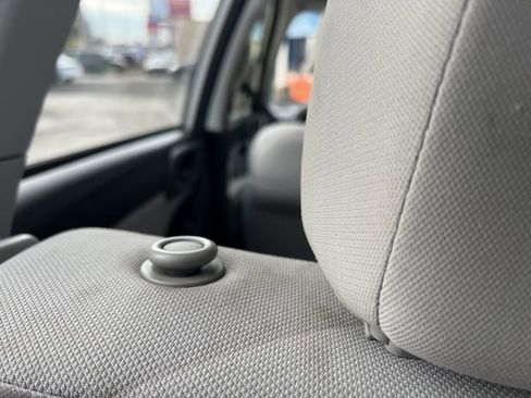 Used 2017 Subaru Forester 2.5i w/ Alloy Wheel Package image 47