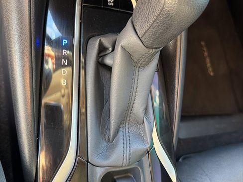 Used 2021 Toyota Corolla LE w/ Body Protection Package (TMS) image 20