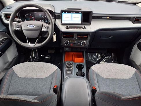 Certified 2023 Ford Maverick XLT w/ XLT Luxury Package image 11