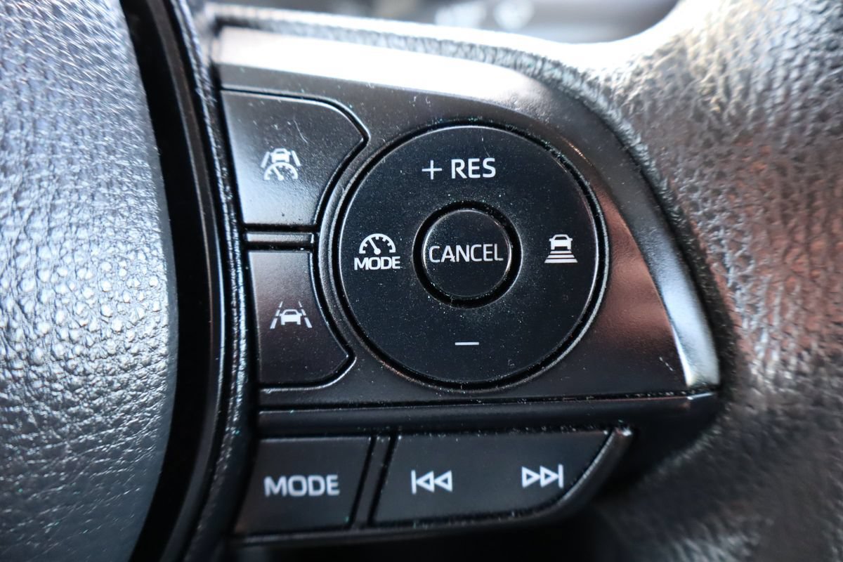Used 2023 Toyota Corolla LE FWD image 30