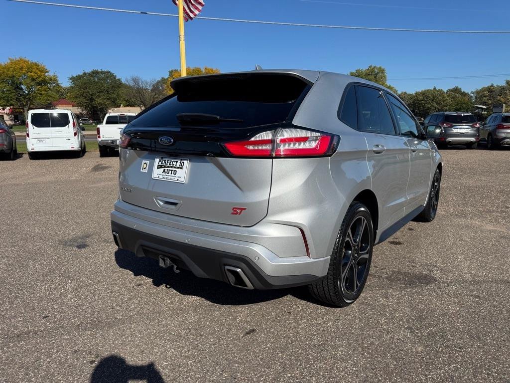 Used 2019 Ford Edge ST w/ Convenience Package AWD/4WD image 5