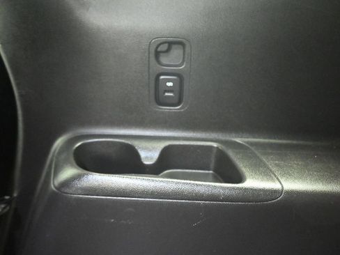 Used 2018 Buick Enclave Essence AWD/4WD image 38