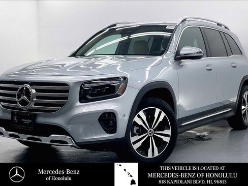 Used 2026 Mercedes-Benz GLB 250 image 1