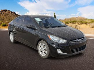 Used 2012 Hyundai Accent GLS w/ Premium Pkg 3 FWD video 1