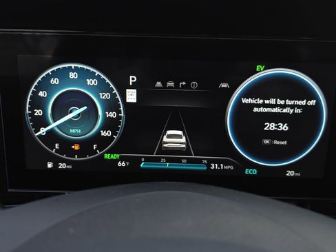 New 2026 Hyundai Elantra Sport FWD image 18