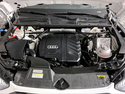 Used 2022 Audi Q5 2.0T Prestige w/ Prestige Package AWD/4WD image 29