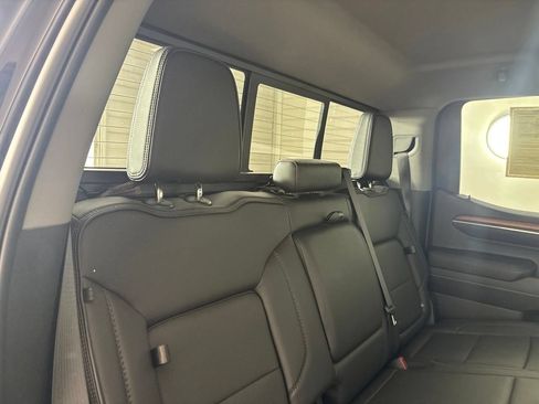 Used 2023 GMC Sierra 1500 Denali w/ Denali Reserve Package AWD/4WD image 31