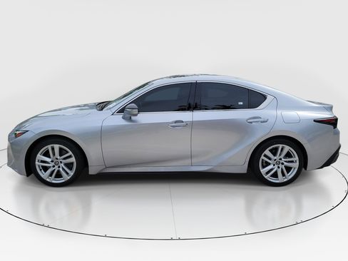 Used 2024 Lexus IS 300 w/ Comfort Package RWD image 4