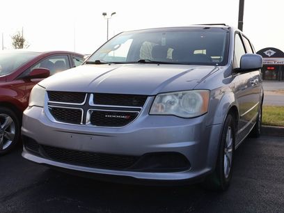 Used 2013 Dodge Grand Caravan SXT w/ UConnect Hands-Free Group