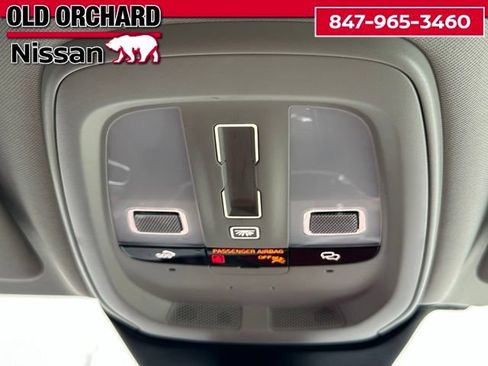 Used 2025 Volvo V60 B5 Cross Country Plus AWD/4WD image 20