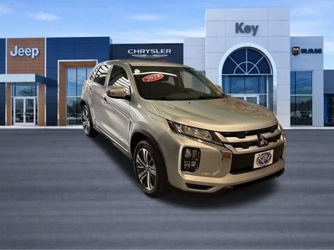 Used 2024 Mitsubishi Outlander Sport SE image 9