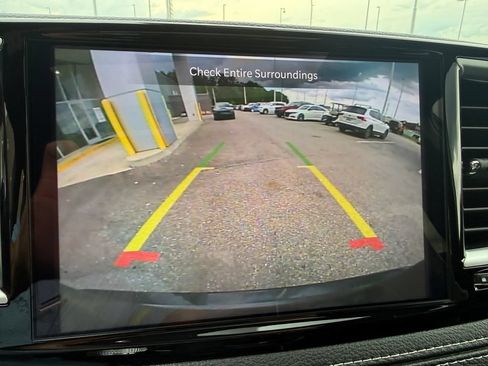 New 2027 Chrysler Pacifica Limited FWD image 13