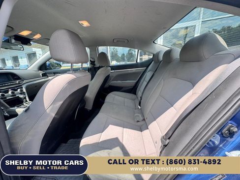 Used 2019 Hyundai Elantra SEL FWD image 17