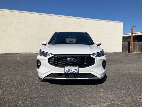 Used 2024 Ford Escape ST-Line Select w/ Tech Pack #1 image 18