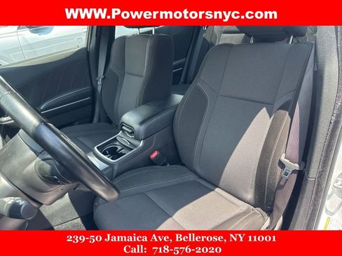 Used 2022 Dodge Charger SXT image 28