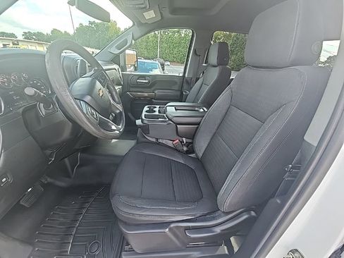 Used 2020 Chevrolet Silverado 2500 LT w/ Z71 Off-Road Package image 11