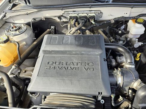 Used 2009 Ford Escape XLT image 27