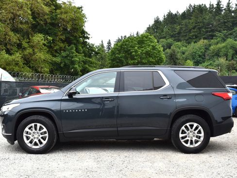 Used 2019 Chevrolet Traverse LT w/ LPO, Floor Liner Package AWD/4WD image 44
