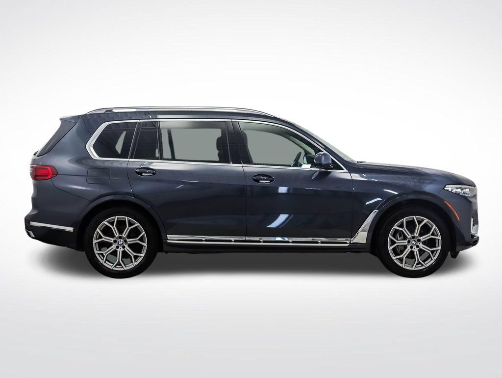 Used 2022 BMW X7 xDrive40i w/ Premium Package AWD/4WD image 6